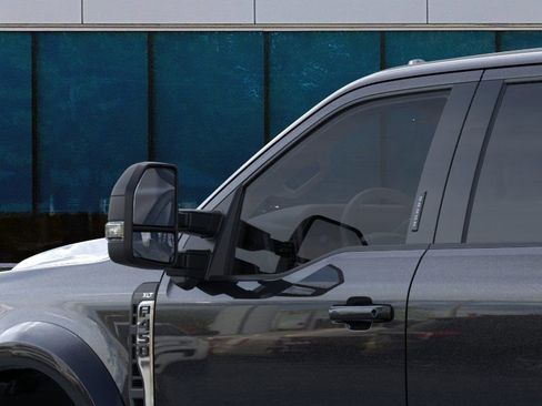 New 2026 Ford F450 XLT w/ XLT Premium Package image 20