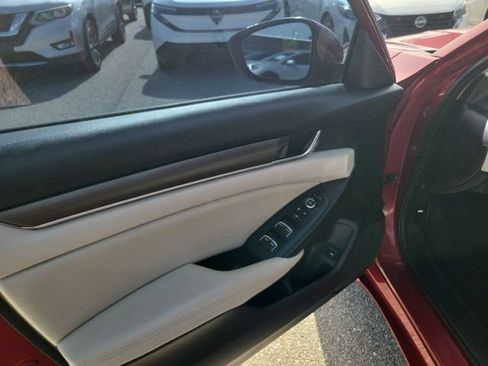 Used 2020 Honda Accord LX image 16