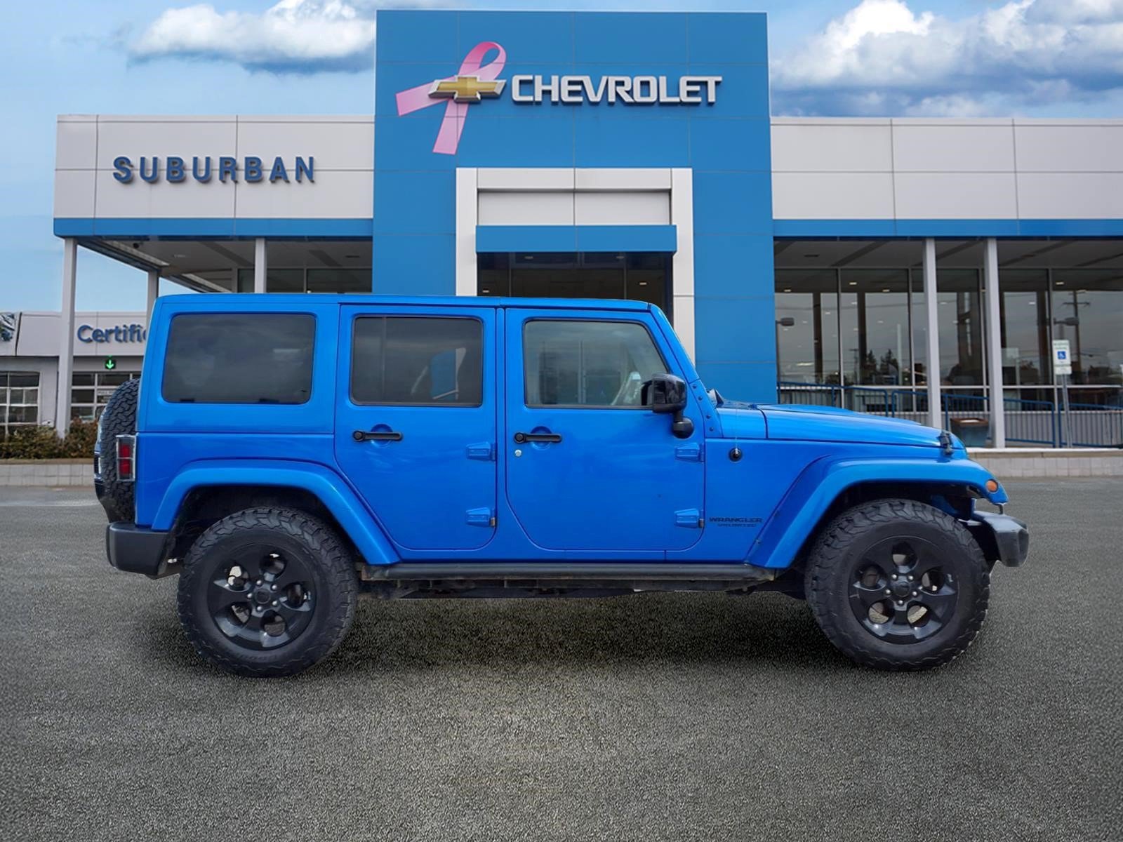 Used 2015 Jeep Wrangler Unlimited Sahara AWD/4WD image 4