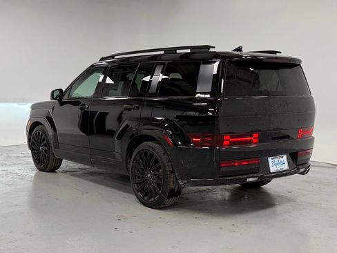 Used 2025 Hyundai Santa Fe Calligraphy image 3