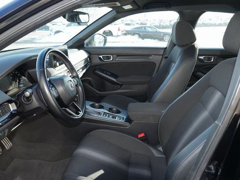 Used 2024 Honda Civic Sport image 2