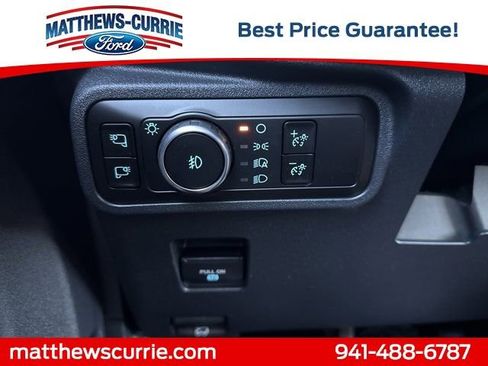 New 2025 Ford Bronco Badlands image 24