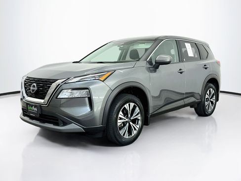 Used 2023 Nissan Rogue SV AWD/4WD image 3