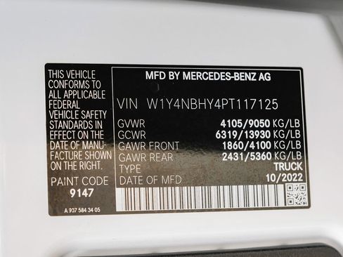 Used 2023 Mercedes-Benz Sprinter 2500 image 43