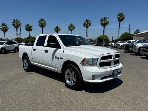 Used 2015 RAM 1500 Express AWD/4WD image 2