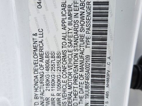 New 2025 Acura TLX w/ Technology Package image 39