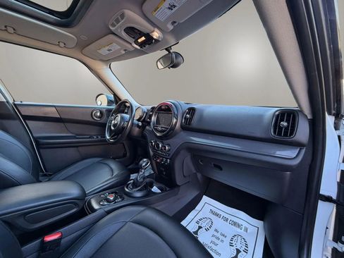Used 2018 MINI Cooper Countryman FWD image 18