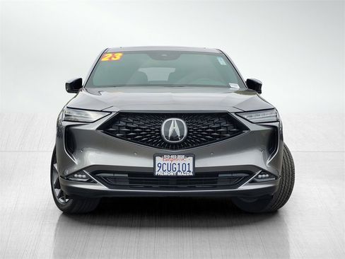 Used 2023 Acura MDX A-Spec image 2