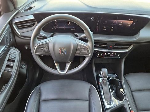 Used 2024 Buick Encore GX Avenir w/ Avenir Technology Package image 16