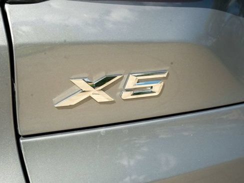 Used 2024 BMW X5 sDrive40i w/ Premium Package RWD image 14