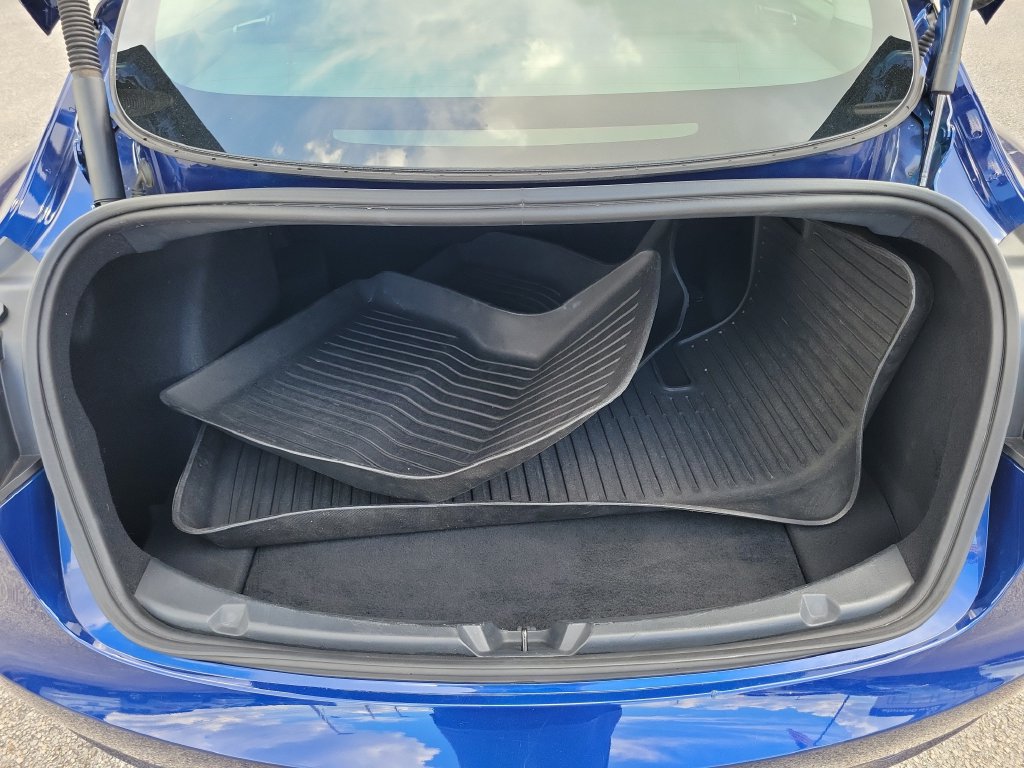 Used 2023 Tesla Model 3 Standard Range RWD image 7