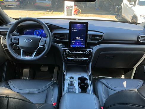 Used 2023 Ford Explorer ST w/ Equipment Group 401A image 15