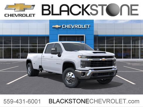New 2026 Chevrolet Silverado 3500 LT image 1