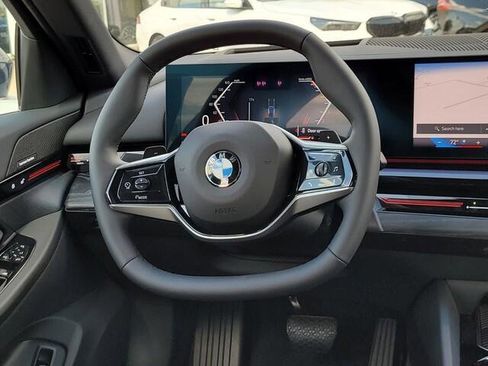 New 2026 BMW 530i image 33