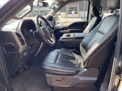 Used 2019 Ford F150 Lariat w/ Trailer Tow Package AWD/4WD image 14