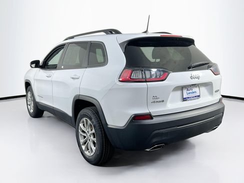 Used 2022 Jeep Cherokee Latitude Lux w/ Mopar Interior Package AWD/4WD image 7