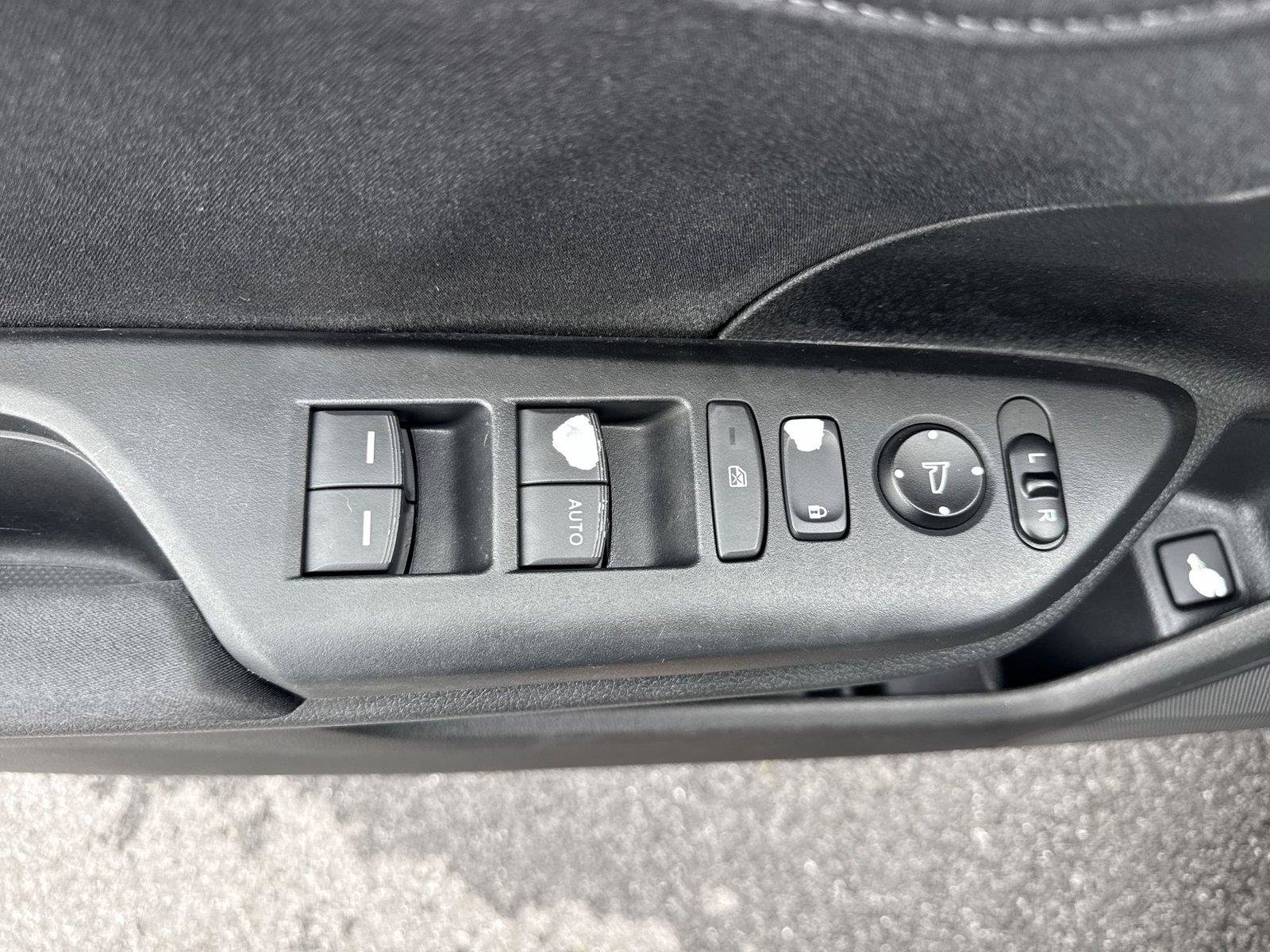 Used 2020 Honda Insight EX image 13