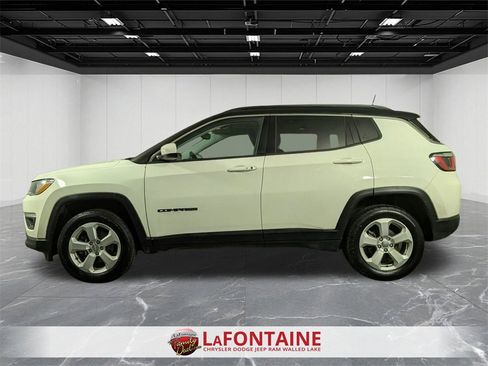 Used 2020 Jeep Compass Latitude w/ Cold Weather Group image 2