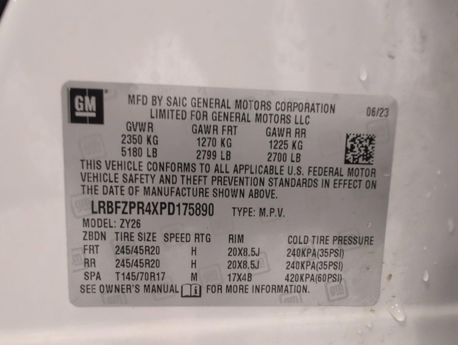 Used 2023 Buick Envision Essence w/ Sport Touring Package AWD/4WD image 28