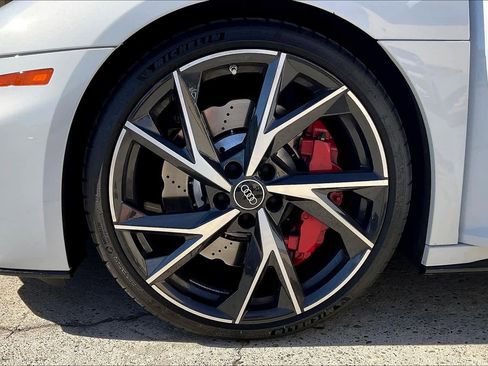 Used 2023 Audi R8 V10 performance w/ Premium Package image 12