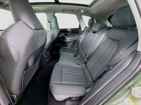 Certified 2025 Audi Q5 Premium Plus w/ Premium Plus image 26