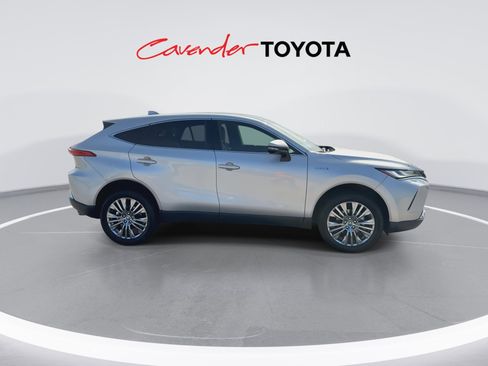 Used 2021 Toyota Venza Limited w/ Advanced Technology Package AWD/4WD image 9