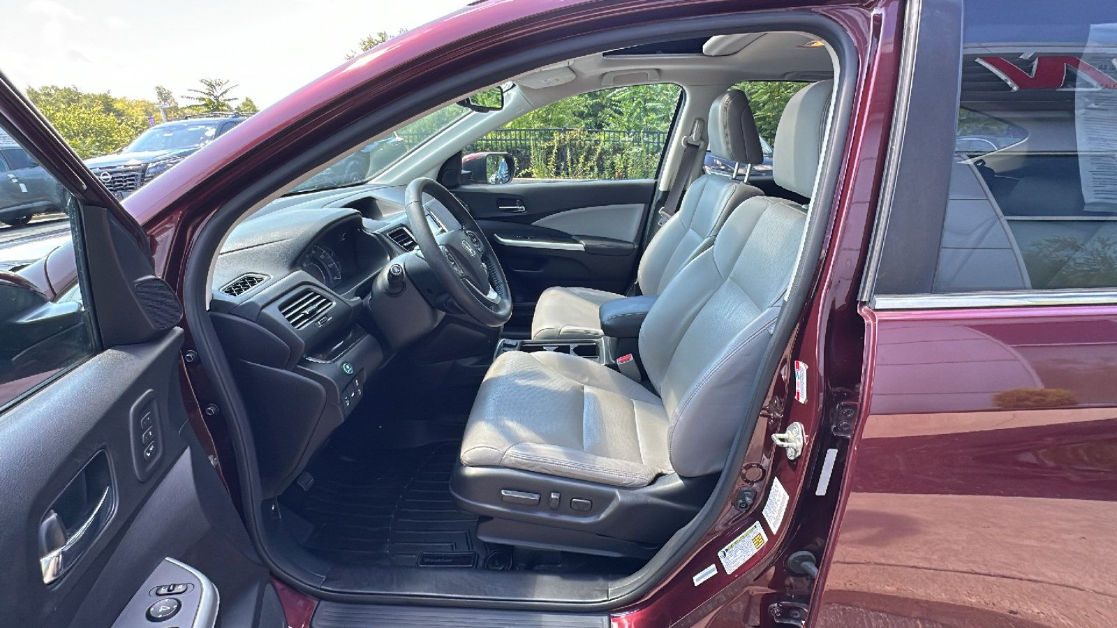 Used 2015 Honda CR-V Touring image 13
