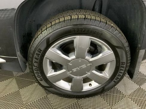 Used 2014 GMC Terrain Denali w/ LPO, Protection Package FWD image 11