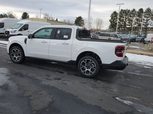 New 2026 Ford Maverick Lariat image 8