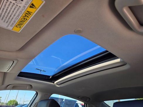 Used 2018 Honda Accord EX-L image 24