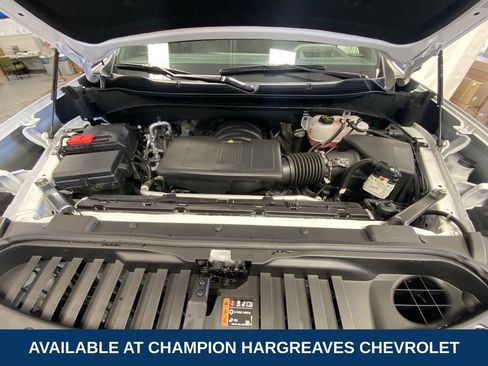 Used 2025 Chevrolet Silverado 1500 ZR2 w/ Technology Package AWD/4WD image 38
