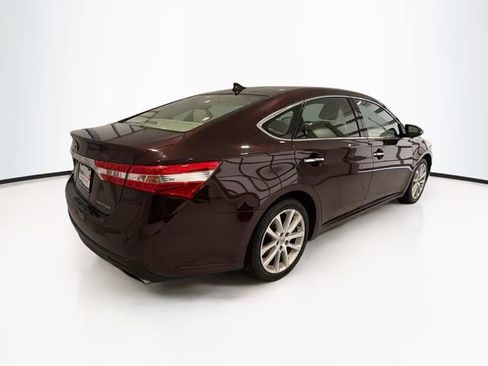 Used 2013 Toyota Avalon Limited image 6
