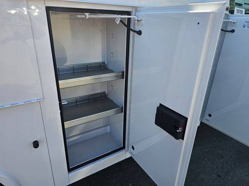 New 2025 Chevrolet Express 3500 w/ Power Convenience Package image 24