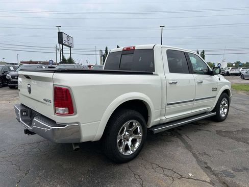 Used 2017 RAM 1500 Laramie w/ Convenience Group AWD/4WD image 3