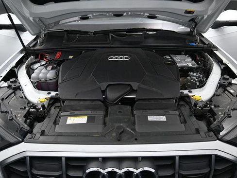 Used 2023 Audi Q7 3.0T Prestige AWD/4WD image 41