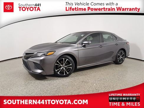 Used 2019 Toyota Camry SE w/ Convenience Package image 1