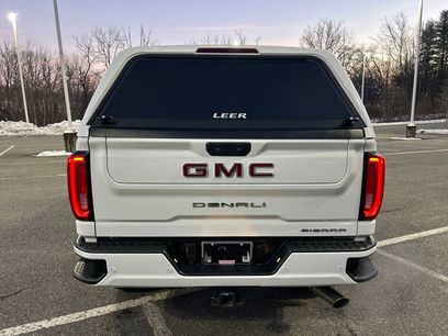 Used 2021 GMC Sierra 2500 Denali w/ Denali Ultimate Package