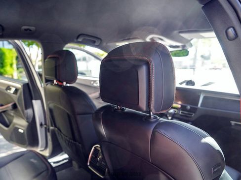 Used 2025 Porsche Macan GTS image 43