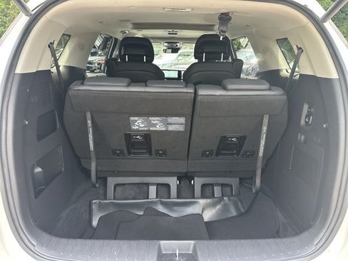 Certified 2023 Kia Carnival SX Prestige FWD image 24