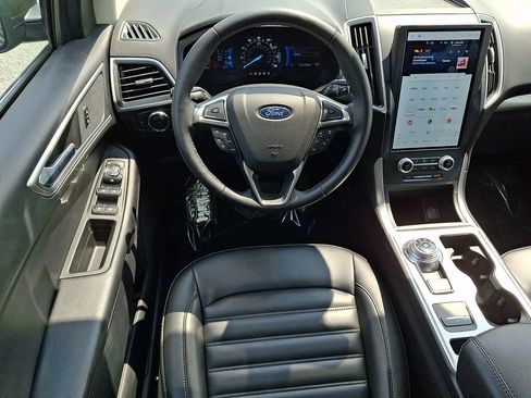 Used 2023 Ford Edge SEL w/ Convenience Package AWD/4WD image 11