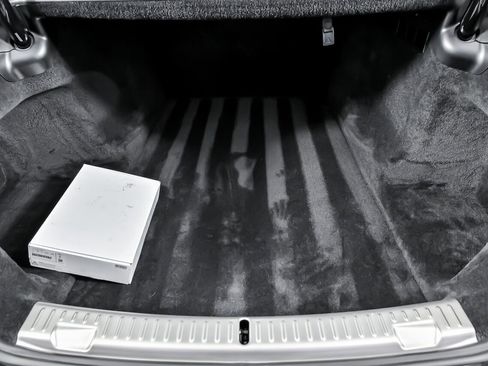 Used 2022 Rolls-Royce Ghost image 16