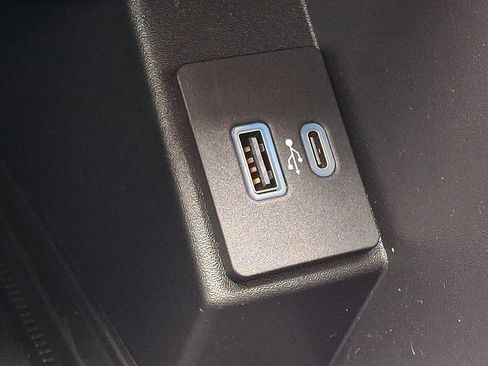 Certified 2022 Ford Edge SEL w/ Convenience Package image 24