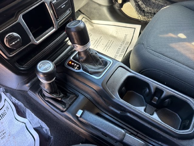 Used 2020 Jeep Gladiator Sport w/ Trailer Tow Package AWD/4WD image 25