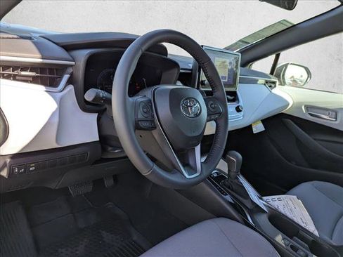 New 2026 Toyota Corolla SE image 3