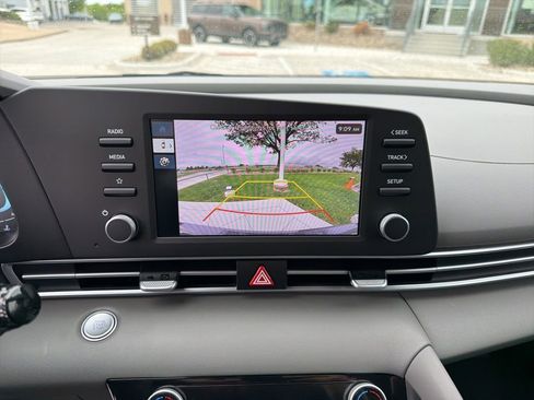 New 2026 Hyundai Elantra Sport FWD image 21