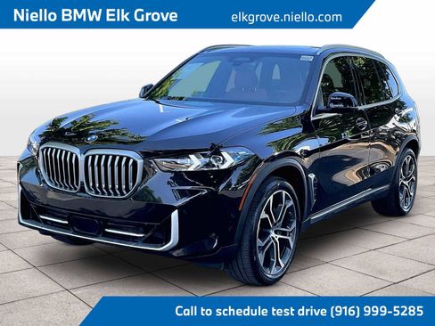 Used 2024 BMW X5 xDrive40i w/ Premium Package AWD/4WD image 1