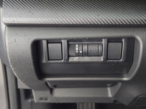 New 2026 Subaru Crosstrek 2.5i Limited w/ Crosstrek Mirror Package AWD/4WD image 18