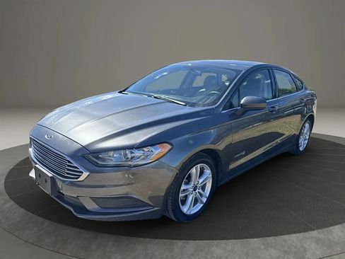 Used 2018 Ford Fusion S FWD image 1
