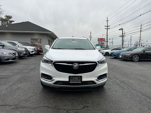 Used 2020 Buick Enclave Premium w/ Sun and Sites Package image 2