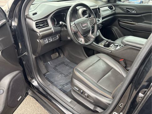 Used 2023 GMC Acadia AT4 w/ Technology Package image 18